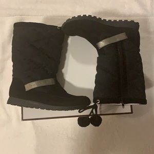 Coach juniper black suede winter boots size 7.5